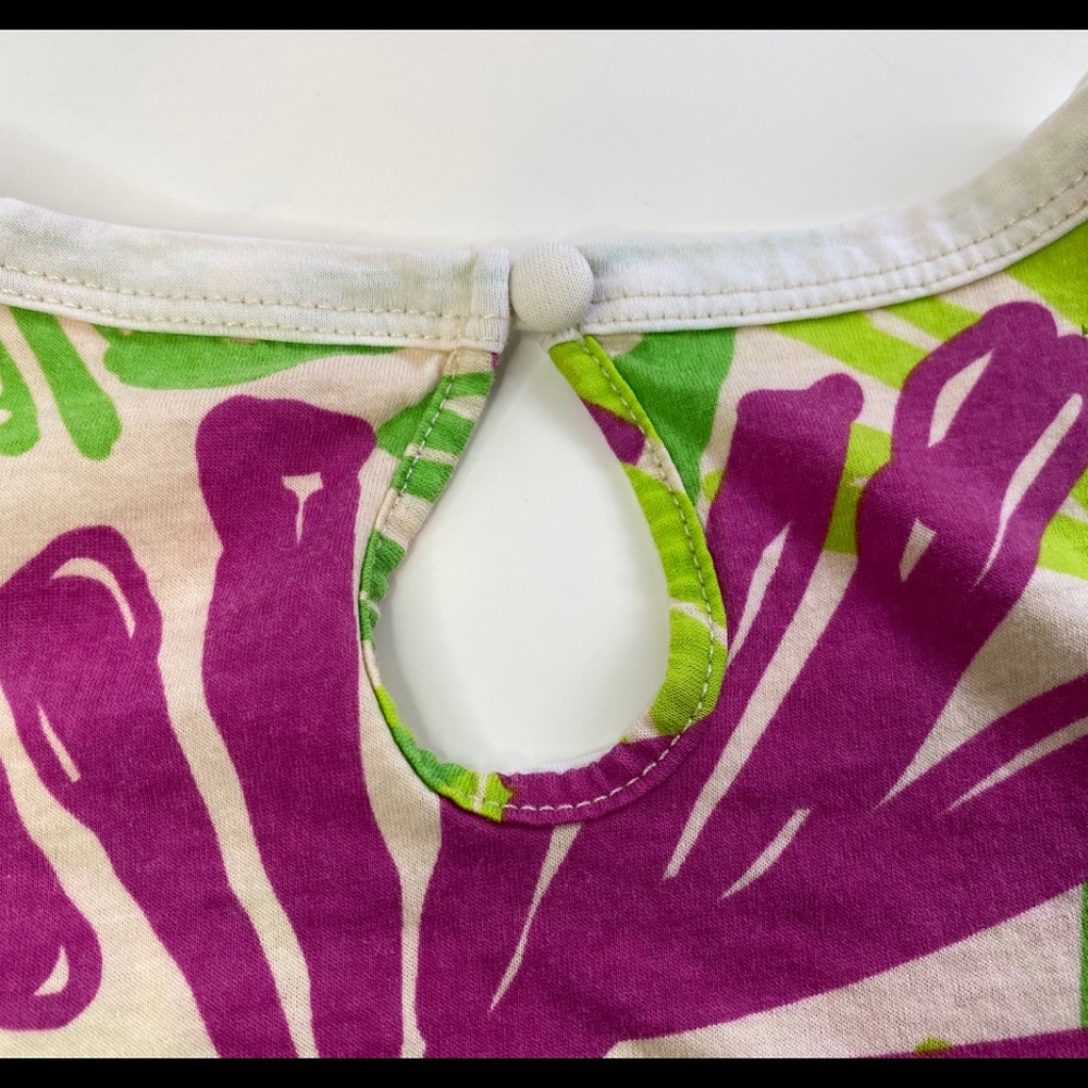LILLY PULITZER FUN UNIQUE green & magenta t-shirt, size M EUC - Picture 4 of 8